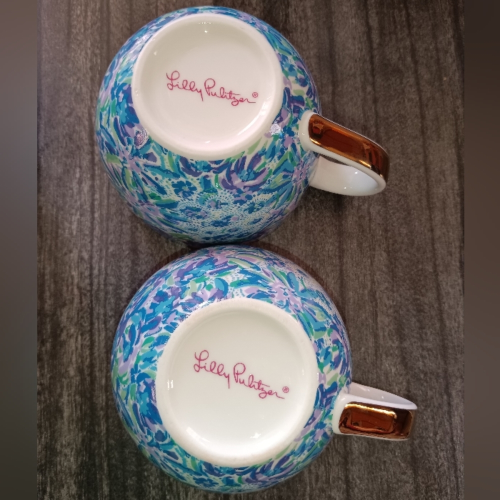 Lilly Pulitzer | (2) Lion Around Print Ceramic Mugs Blue & Green Floral 12 oz - Picture 7 of 10